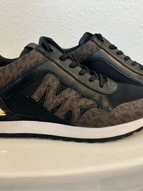 Michael Kors Black and Brown MK Logo Maddy logo trainer Sneakers